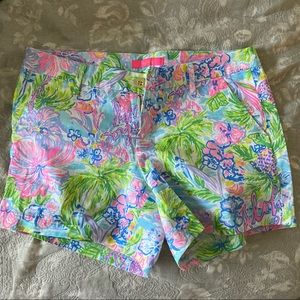Lilly Pulitzer shorts size 6